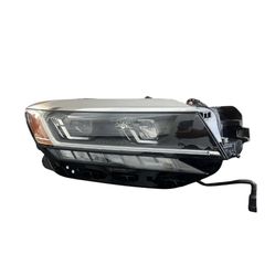 2020 2021 2022 VOLKSWAGEN PASSAT HEADLIGHT OEM RIGHTPASSENGER SIDE DRL DEFECTIVE