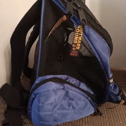 The Outward Hound Pooch Pouch Pack – Because Your Furry Friend Deserves Front-Row Seats! 