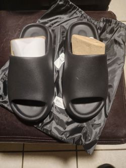 Size 10 M
