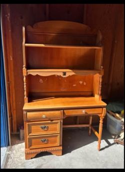 Wooden Desk with Hutch