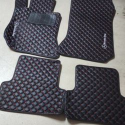 CAN FIT 2011-2015 C300 MERCEDES- LIKE NEW MATS TODAY ONLY PRICE 