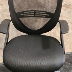 Uline Mesh Task Chair 