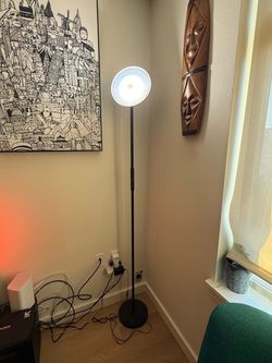 Floor lamp 75”