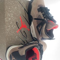 Jordan 4 Taupe Haze Size 8