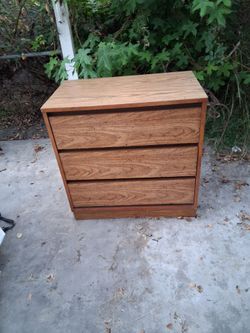 Dresser