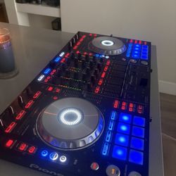 Pioneer DDJ-SX DJ Controller