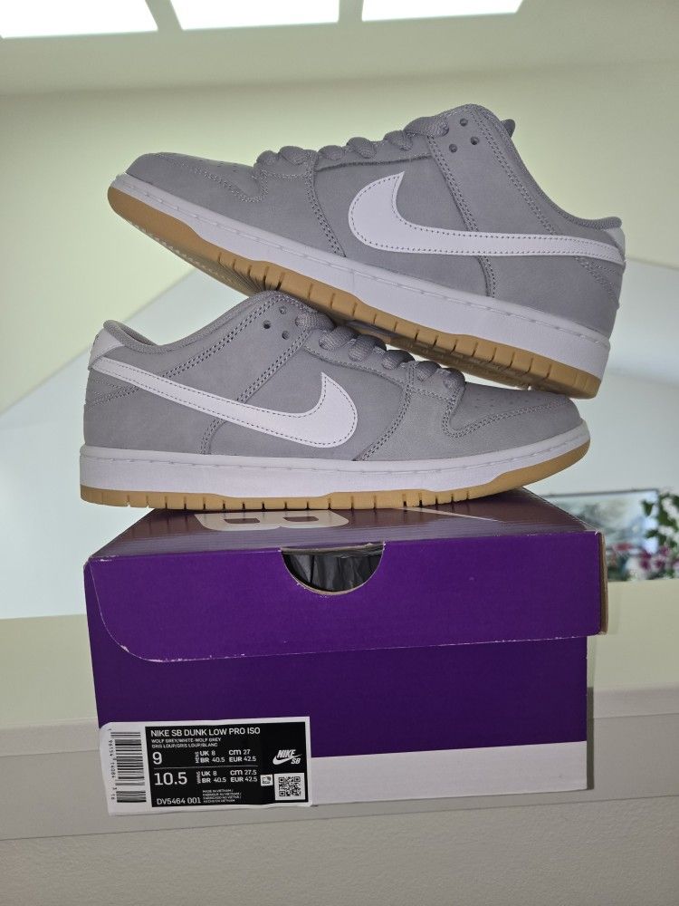 Nike SB Dunk Low ISO Wolf Grey Gum
Size 9