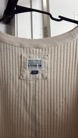 American Eagle Lived in sweater