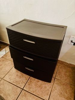 Sterilite 3-Drawer Plastic Storage Unit