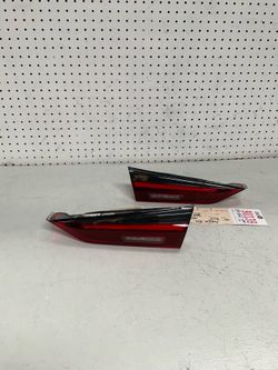 2022 2024 BMW 4 SERIES 430i 440i COUPE INNER TRUNK LIGHT PAIR OEM