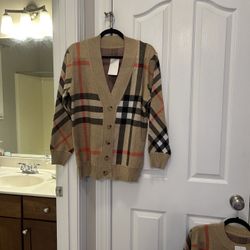 Checked Women Sweaters 