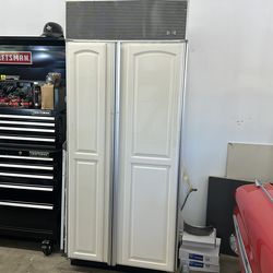 Sub zero  fridge