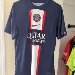 Paris Saint-Germain (PSG) Nike Jersey – Navy – Small