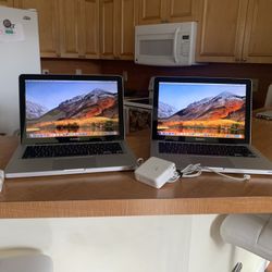 2 MacBook Pro i5 