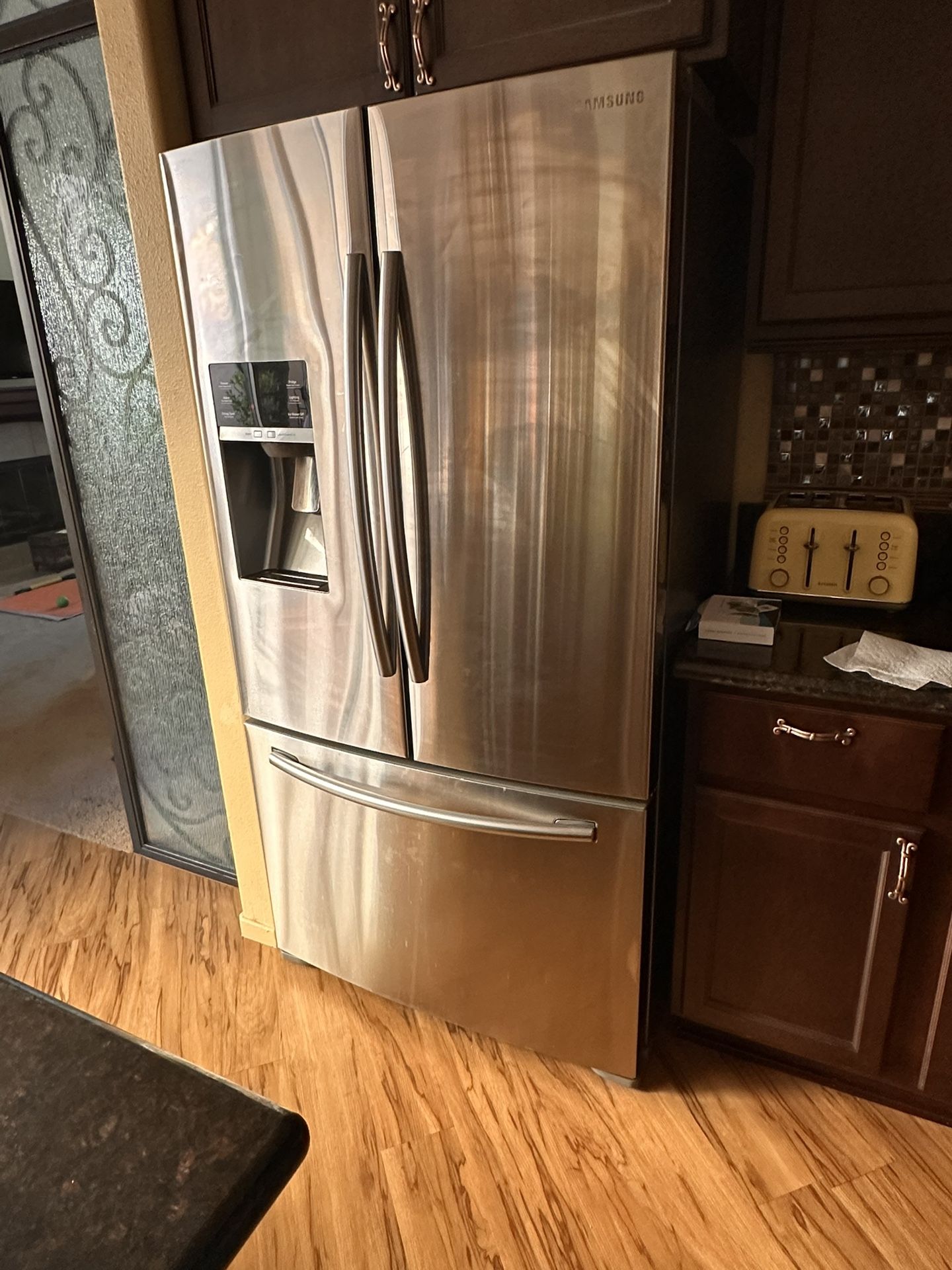 Samsung fridge for sale