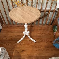 Small Round Table 