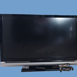 55" Vizio TV (Model VF552XVT) -- Great Picture, Works Perfectly!