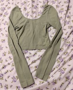 Aeropostale Sage Green Ribbed Scoop Neck Crop Top