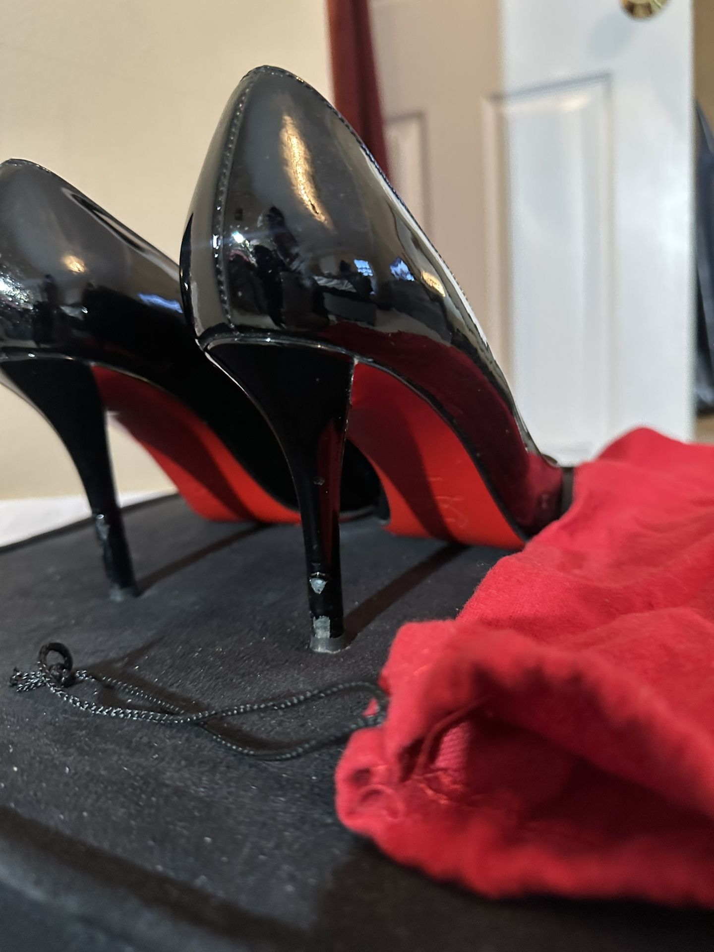 Patent leather kitten heels