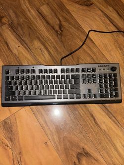 Roocat Vulcan Pro