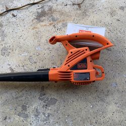 Black & Decker Electric Blow Machine 