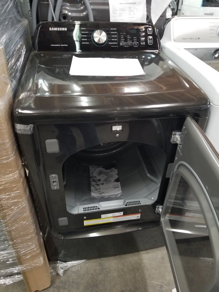 Samsung Top Load Washer And Gas Dryer Set Black stainless New
