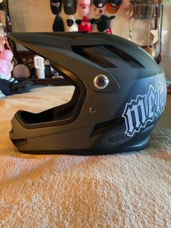 Dirtbike helmet