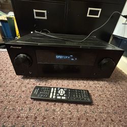 Pioneer VSX-823 AV Receiver 5.1 Channel AV Receiver with Remote
