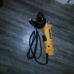 DeWalt 4 1/2 Inch Angle Grinder