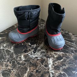 Toddler Winter Boots ⛄️ ☔️ 