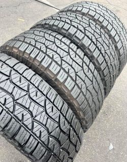 265 70 17 Cooper Tires with 80% of useful life all 4 Seth de Llantas Con 80% de vida las 4