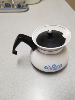 Small Corning Ware all Purpose Pitcher/ Pot