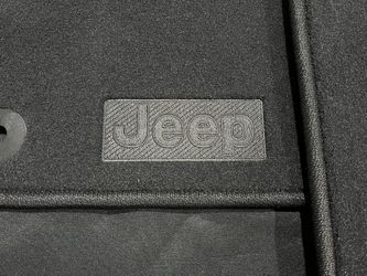 JEEP Stuff (floor Mats & T-top Case)