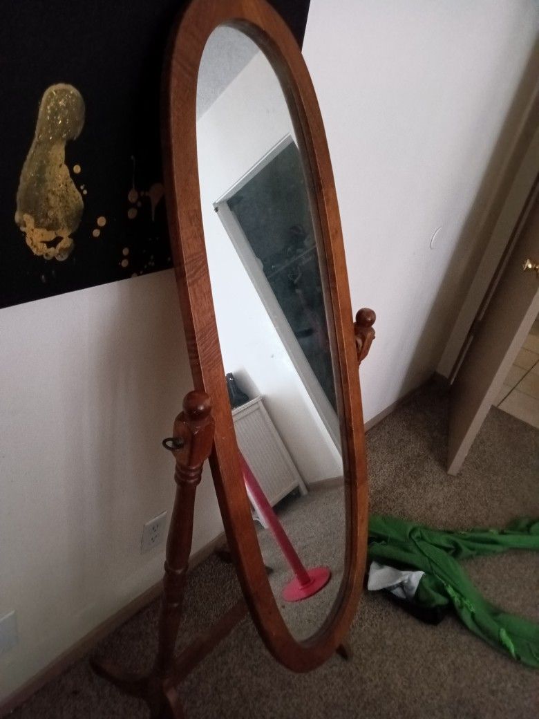 Big Mirror 