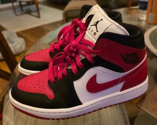 Jordan 1 Mid Bred Toe - Women’s (size 7) - Nike Air