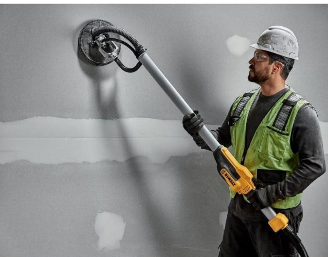 Dewalt CORDLESS 20 Volt Drywall Sander New