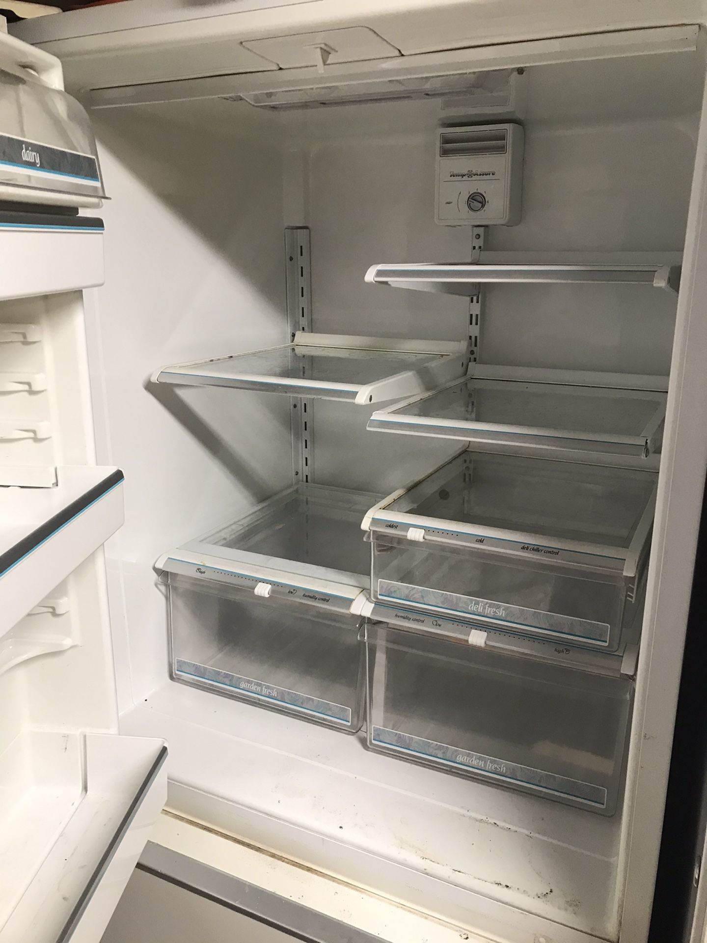 Amana 20 Cubic Feet Refrigerator for Sale in Bothell, WA OfferUp