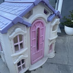Big Barbie House