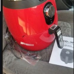 Food And Vine 2.7 Quart Air Fryer- Brand new 