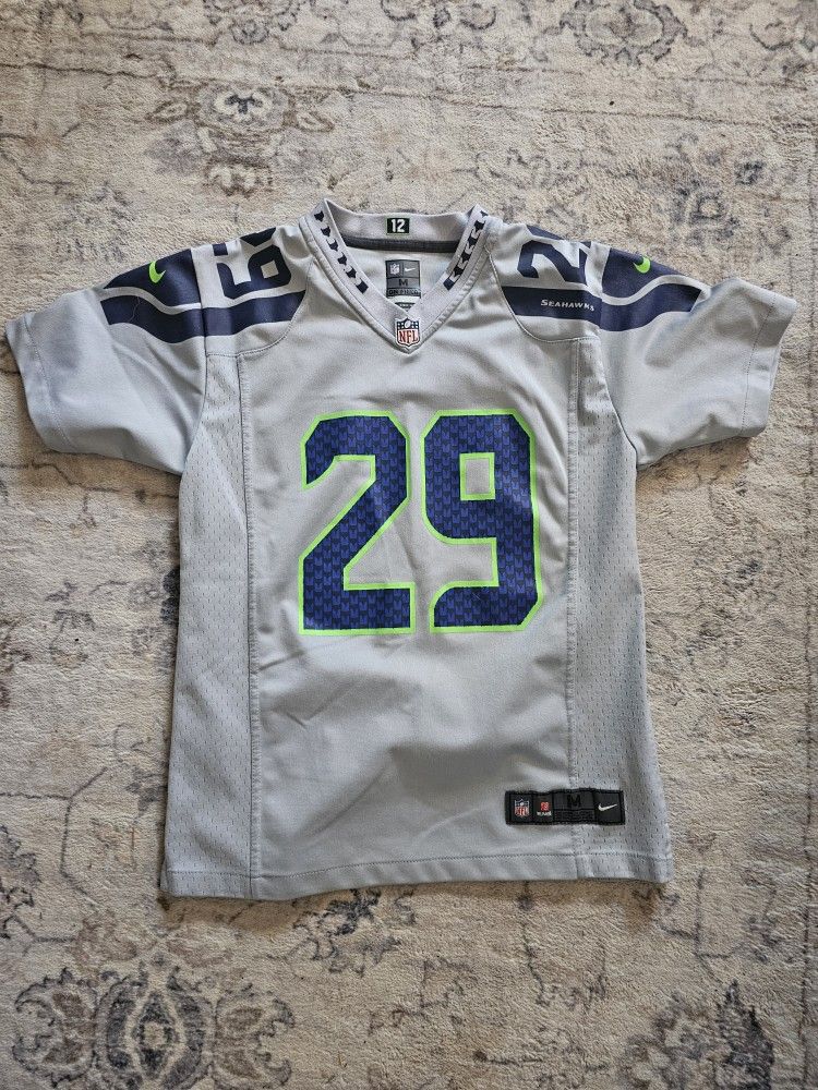 Earl Thomas III wolf Gray Jersey for Sale in Maple Valley WA OfferUp