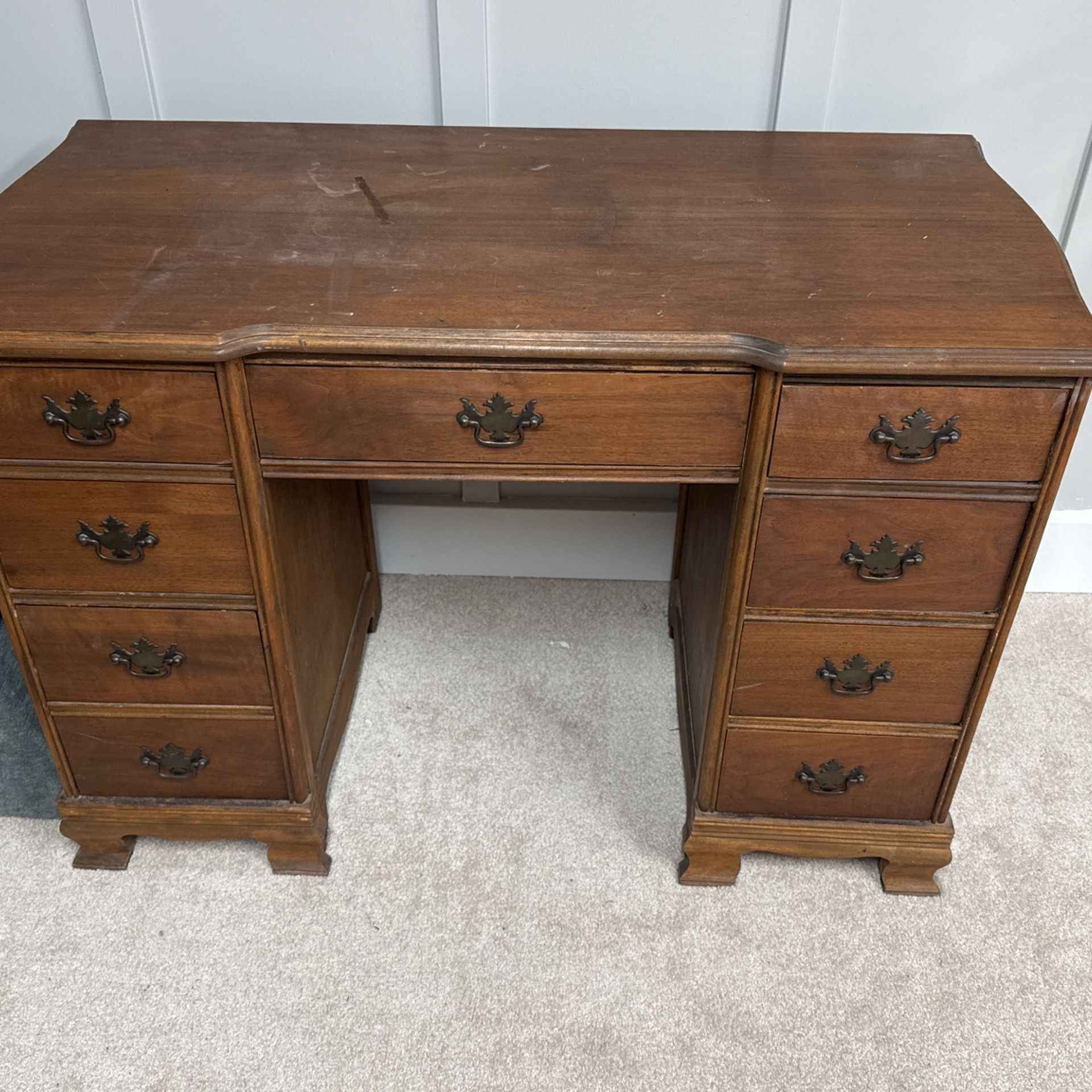 Free Desk
