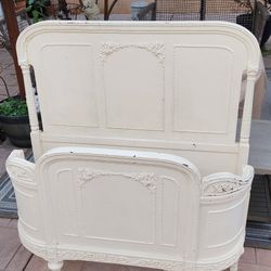 Sleigh Twin Antique Bed