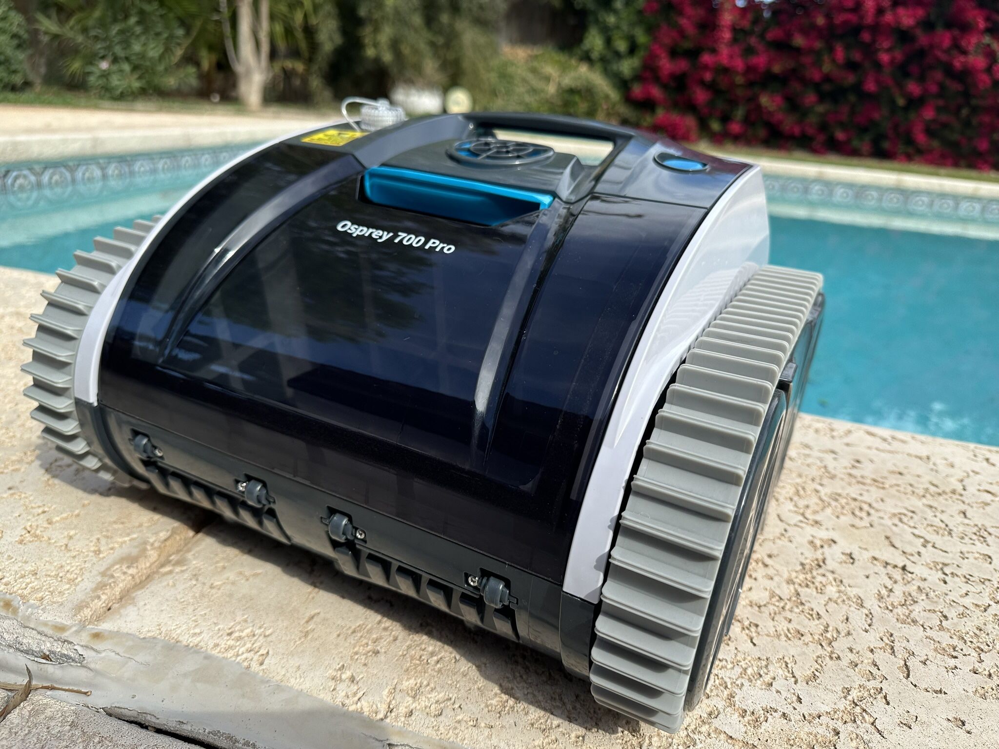 WYBOT Osprey 700 Pro Cordless Robotic Pool Cleaner