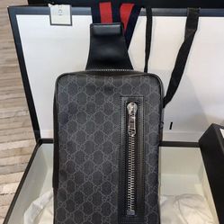 Gucci X Supreme Shoulder Bag