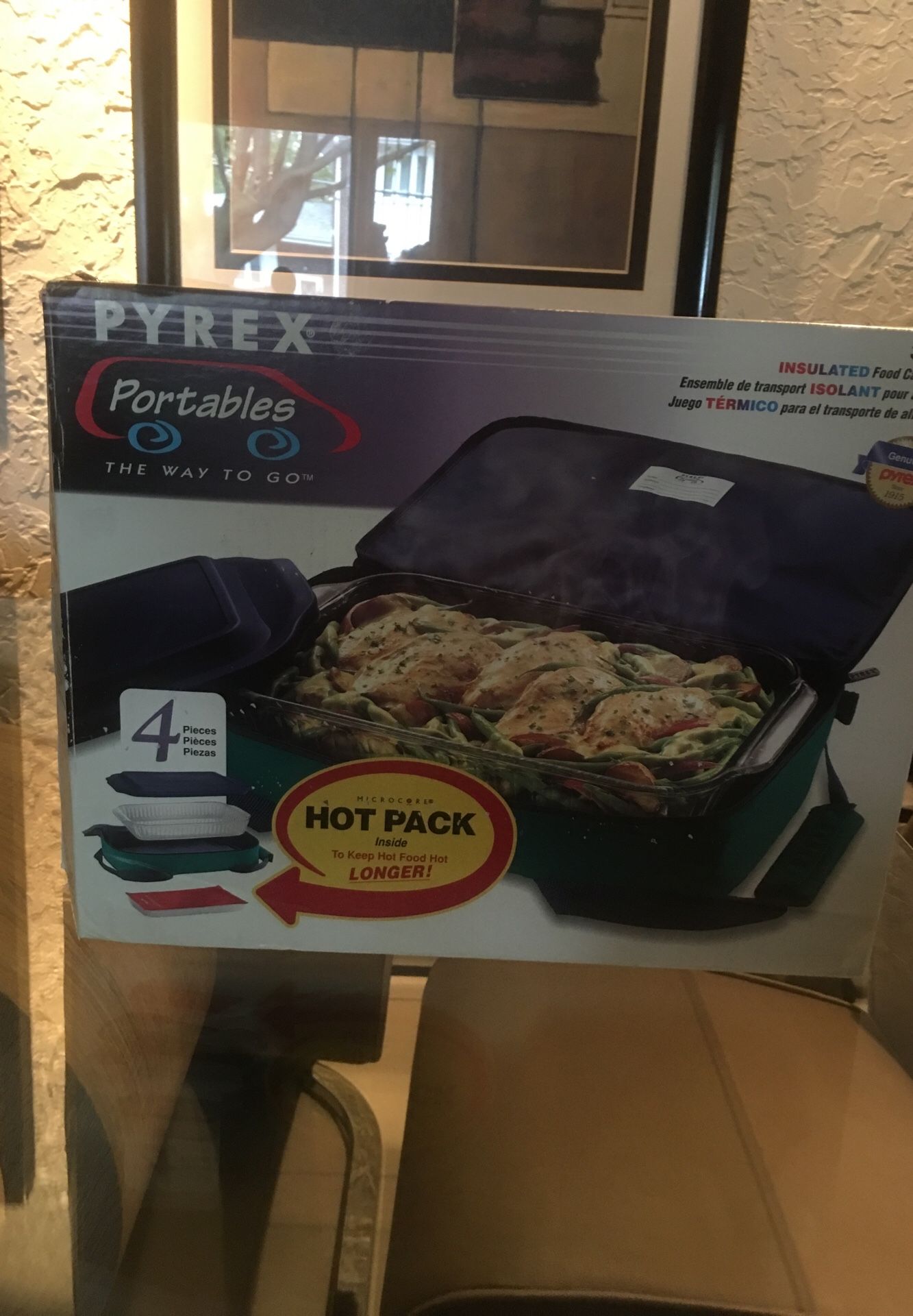 NEW PYREX PORTABLES 4 PIECES