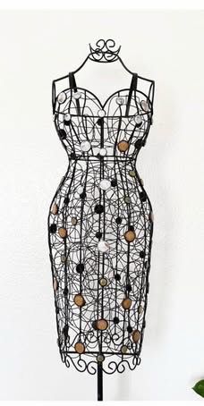 77546 Vintage Style metal and wire decorative dress form jewelry holder