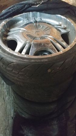 20 in Forte rims with tires.