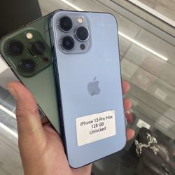 iPhone 13 Pro Max Unlocked. Cash Or $50 Down W Approval 