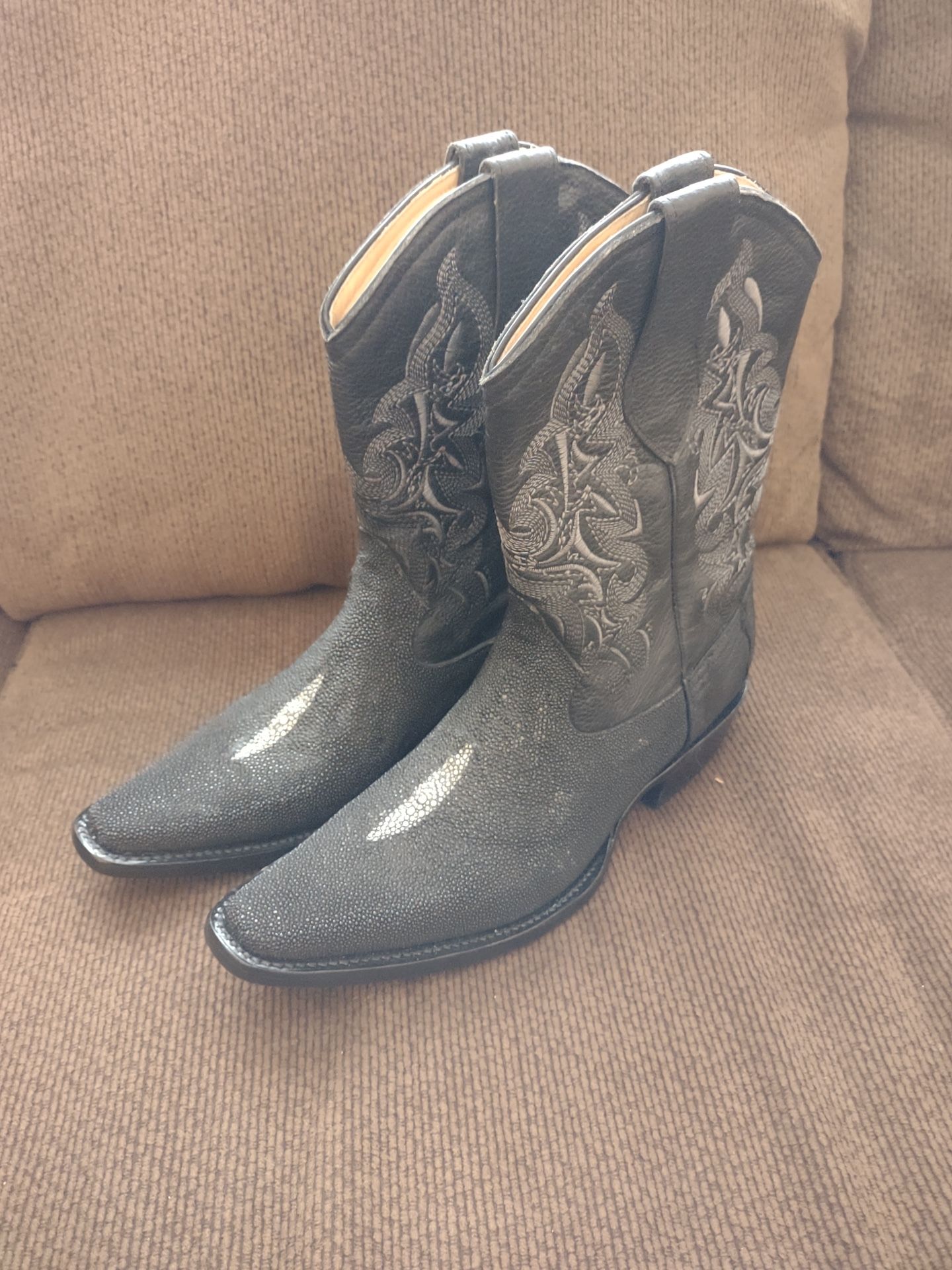 Botas De Mantarraya 9 1/2 También Incluye El Cinturón 36” GTO Leon  Nuevas