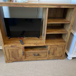 Entertainment Center Brown Like New Vintage 